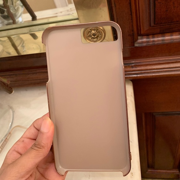 Glittery IPhone 7 Plus/ 8 plus case💫 - Picture 8 of 8